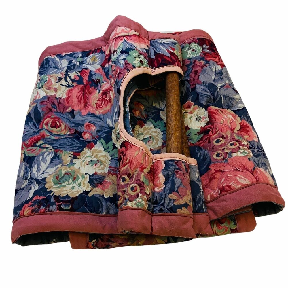 #4153 Casserole carrier dusty pink wood handles 36 in 11.75 in floral pattern